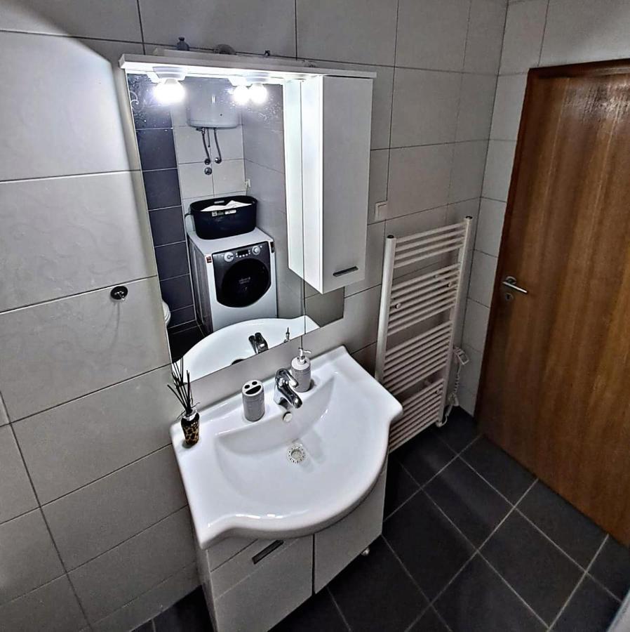 Apartment Aria Lux Mostar Bagian luar foto